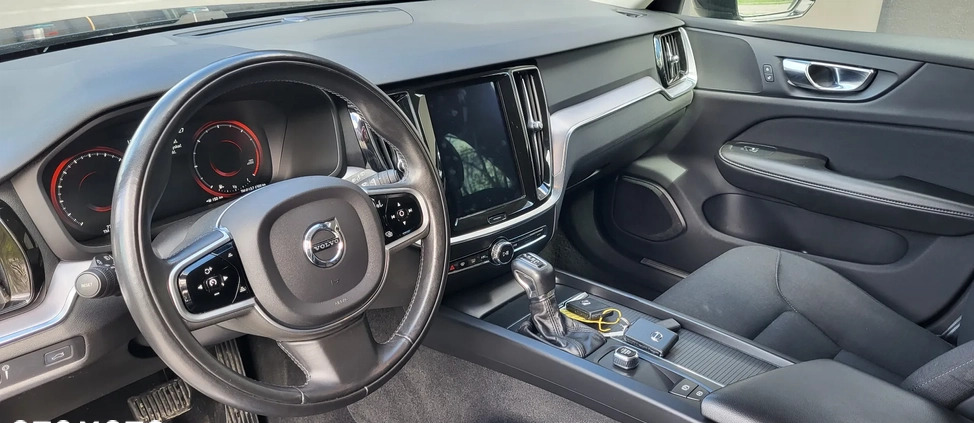 Volvo V60 cena 104550 przebieg: 77000, rok produkcji 2019 z Węgliniec małe 781